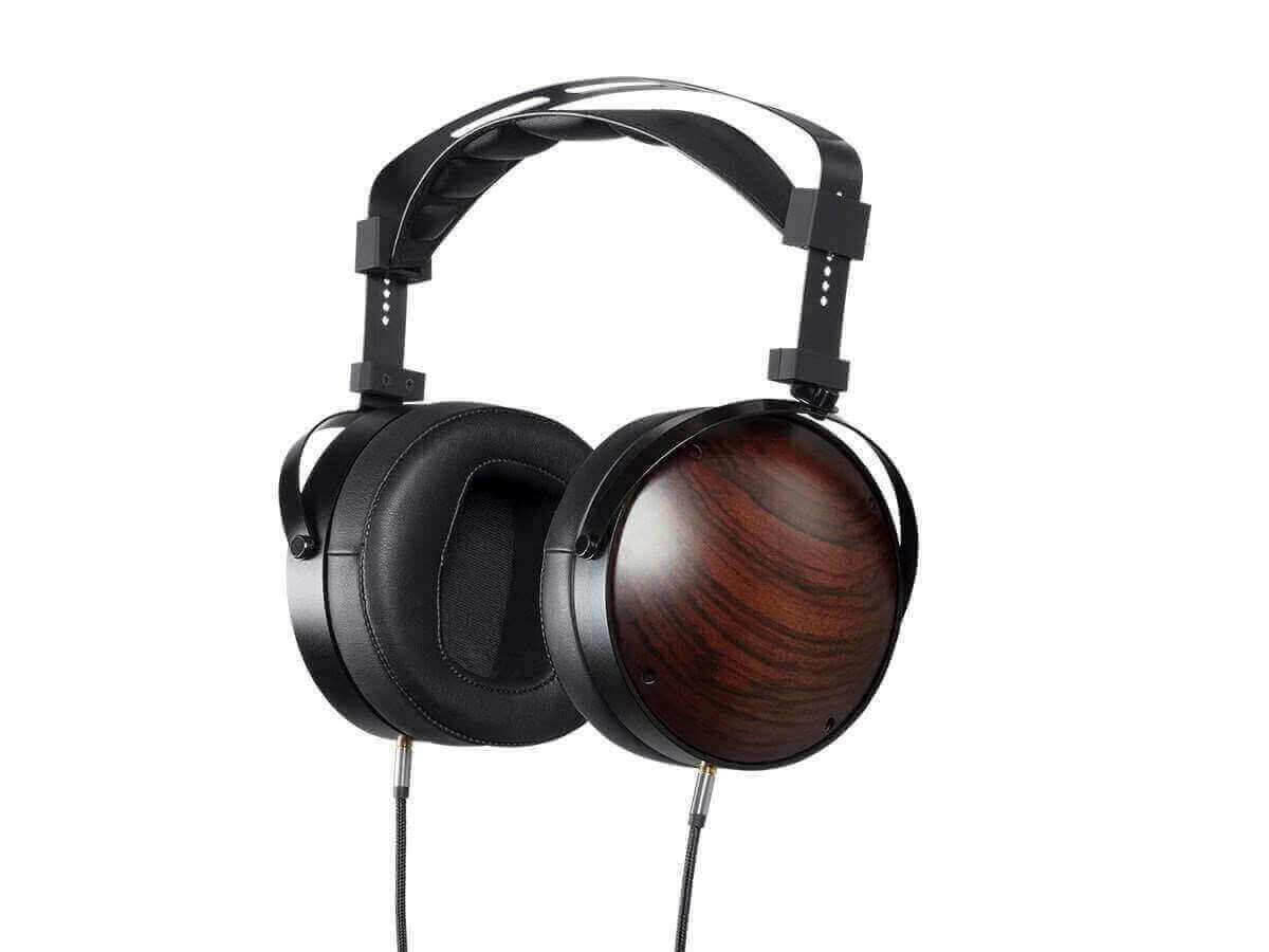 Monolith M1060C